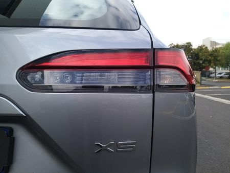 2022-Toyota-Corolla-Cross-18-XS_7