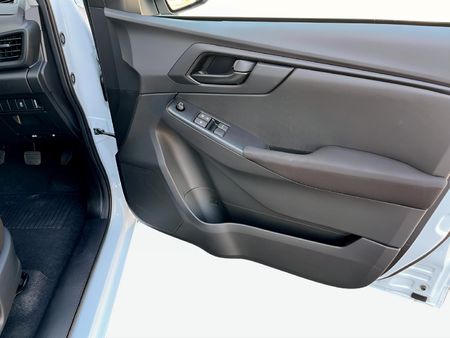 2026-Isuzu-D-Max-19-DDI-HR-L-Single-Cab_10
