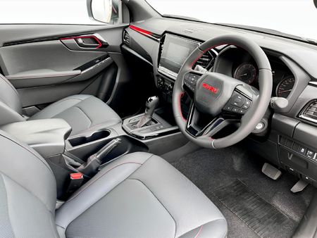 2026-Isuzu-D-Max-19-DDI-HR-X-Rider-Auto-Double-Cab_9