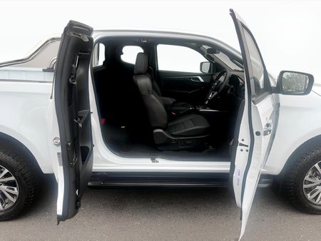 2026-Isuzu-D-Max-30-DDI-LSE-Auto-E-Cab_12