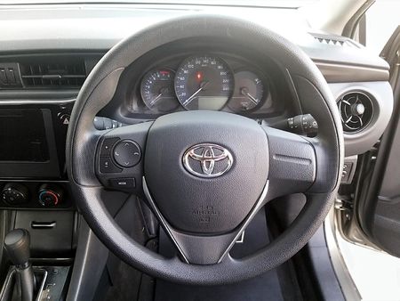 2024-Toyota-Corolla-Quest-18-Auto_9