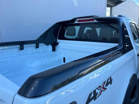 2026-Isuzu-D-Max-30-DDI-V-Cross-4x4-Auto-Double-Cab_10