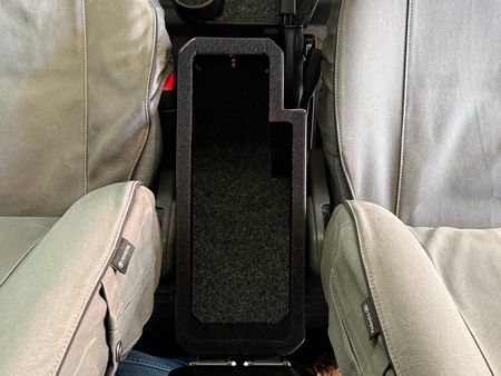 2021-Toyota-Land-Cruiser-79-40-Double-Cab_22