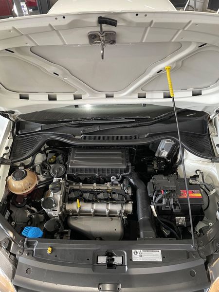 2019-Volkswagen-Polo-Vivo-14-Trendline-5-dr_9