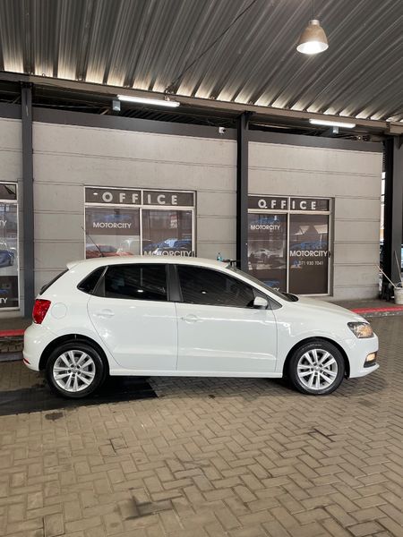 2019-Volkswagen-Polo-Vivo-14-Trendline-5-dr_2
