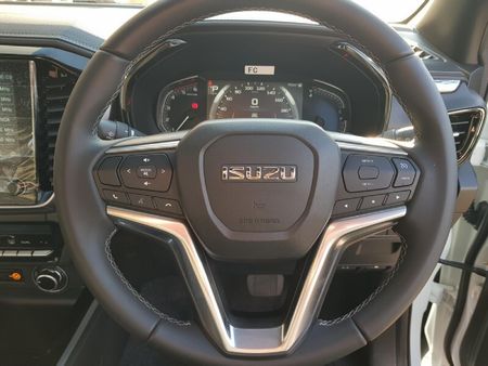 2026-Isuzu-D-Max-30-DDI-LSE-4x4-Auto-E-Cab_16