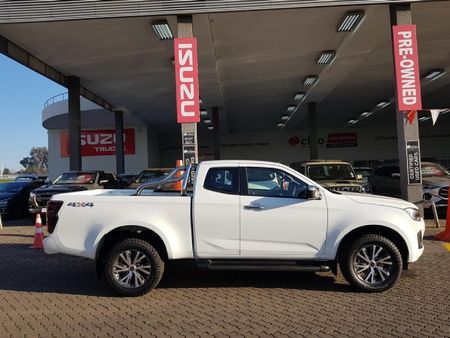 2026-Isuzu-D-Max-30-DDI-LSE-4x4-Auto-E-Cab_2