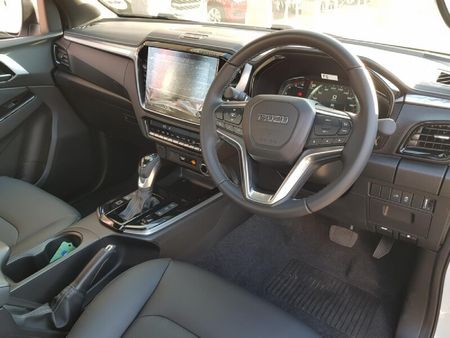 2026-Isuzu-D-Max-30-DDI-LSE-4x4-Auto-E-Cab_6