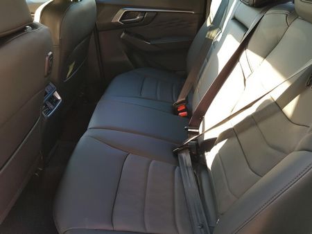 2026-Isuzu-D-Max-30-DDI-LSE-4x4-Auto-Double-Cab_12