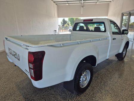 2026-Isuzu-D-Max-250-HO-Fleetside-Safety-Single-Cab_4