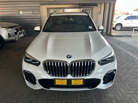 2020-BMW-X5-xDrive30d-M-Sport_3