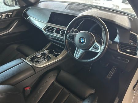 2020-BMW-X5-xDrive30d-M-Sport_4