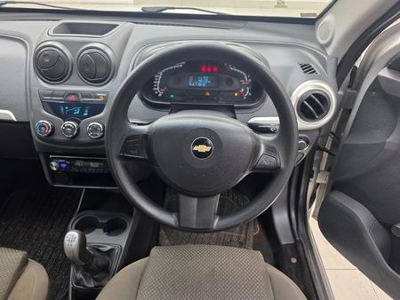 2016-Chevrolet-Utility-14-AC_13
