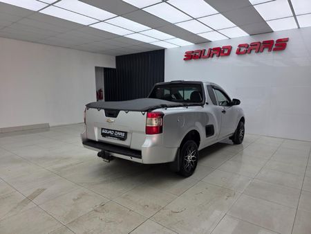 2016-Chevrolet-Utility-14-AC_6