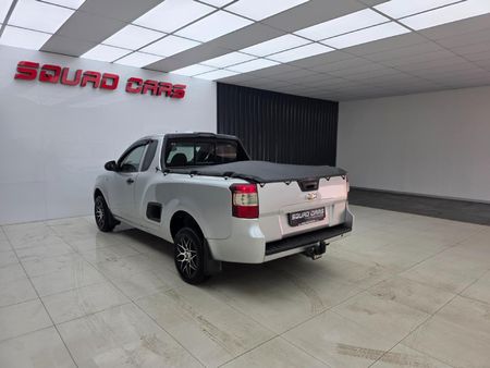 2016-Chevrolet-Utility-14-AC_7