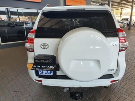 2017-Toyota-Land-Cruiser-Prado-30-TDI-VX-Auto_3