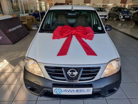 2021-Nissan-NP200-16-AC-Safety-Pack_1