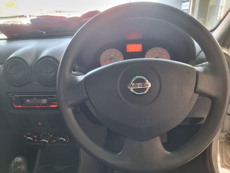 2021-Nissan-NP200-16-AC-Safety-Pack_8