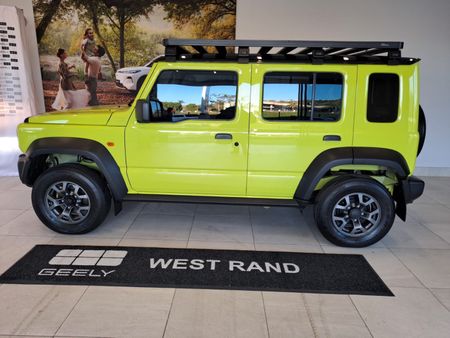 2025-Suzuki-Jimny-15-GL_3
