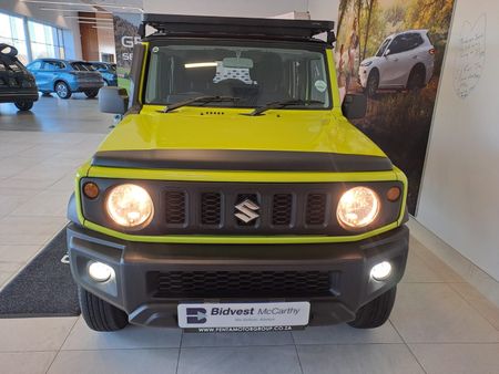 2025-Suzuki-Jimny-15-GL_5