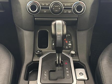 2012-Land-Rover-Discovery-4-30-TD-SD-V6-SE_10