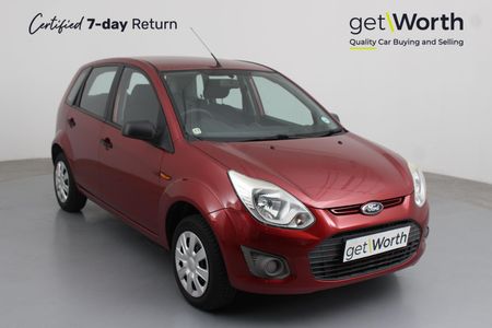 2014-Ford-Figo-14-Ambiente_0