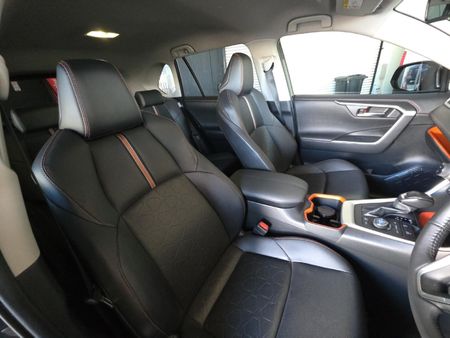 2023-Toyota-RAV4-20-GX-R-CVT-AWD_18