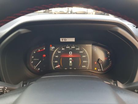 2026-Isuzu-D-Max-19-DDI-HR-X-Rider-Auto-Double-Cab_9