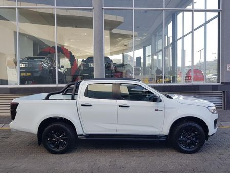 2026-Isuzu-D-Max-19-DDI-HR-X-Rider-Auto-Double-Cab_2