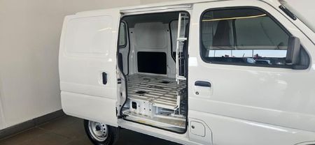 2026-Suzuki-Eeco-12-Panel-Van_7