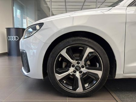 2020-Audi-A1-Sportback-10-TFSI-Auto-30-TFSI_23