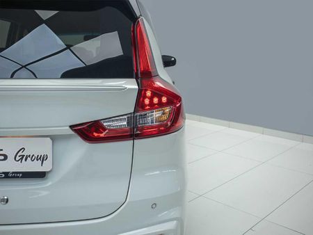 2026-Suzuki-Ertiga-15-GA_10
