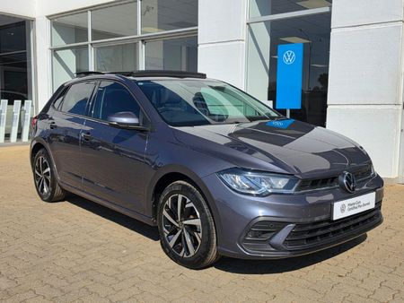2022-Volkswagen-Polo-10-TSI-Life-Auto-DSG_9