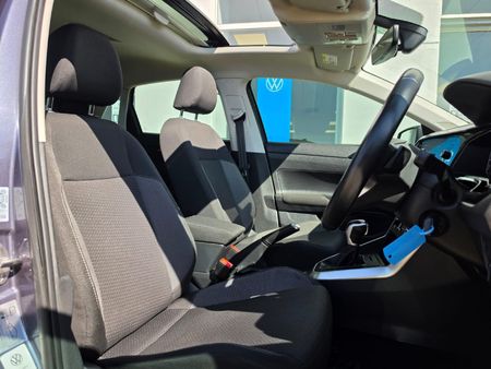 2022-Volkswagen-Polo-10-TSI-Life-Auto-DSG_12
