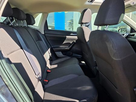 2022-Volkswagen-Polo-10-TSI-Life-Auto-DSG_14