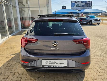 2022-Volkswagen-Polo-10-TSI-Life-Auto-DSG_4