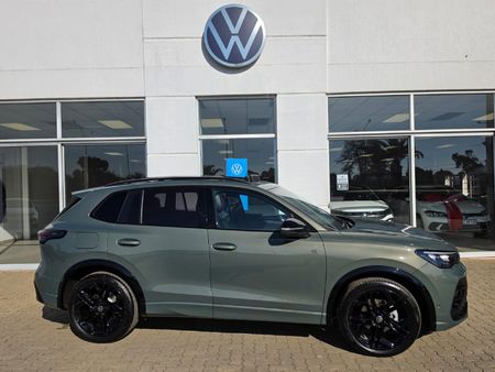 2026-Volkswagen-Tiguan-14TSI-R-Line_0