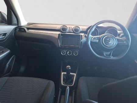 2021-Suzuki-Swift-12-GLX_17