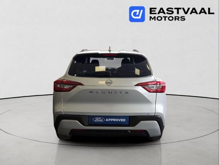 2024-Nissan-Magnite-10-Visia_5