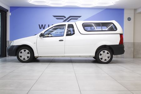 2024-Nissan-NP200-16_3