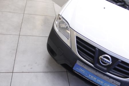 2024-Nissan-NP200-16_8