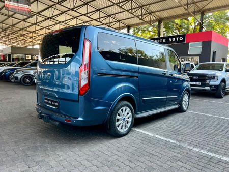 2024-Ford-Tourneo-Custom-LTD-20-TDCi-Auto-136KW_5