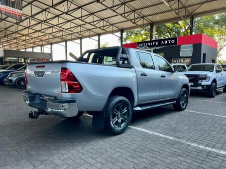 2021-Toyota-Hilux-24-GD-6-Raised-Body-Raider-Double-Cab_5