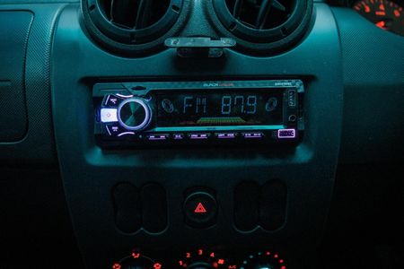 2022-Nissan-NP200-16-AC-Safety-Pack_14