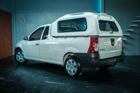 2022-Nissan-NP200-16-AC-Safety-Pack_5