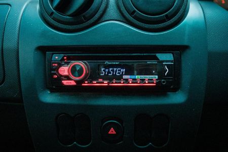 2020-Nissan-NP200-16-AC-Safety-Pack_14