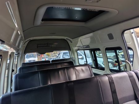 2022-Toyota-Quantum-25-D-4D-Sesfikile-16-seat_12