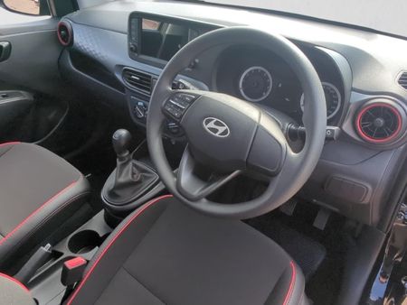 2026-Hyundai-Grand-i10-10-Motion_12