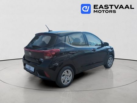 2026-Hyundai-Grand-i10-10-Motion_6