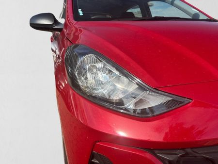 2026-Hyundai-Grand-i10-10-Motion_1